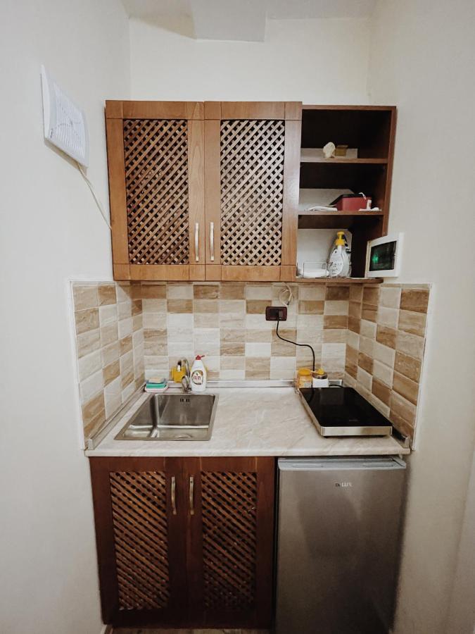 At Pikotiko'S - Korca City Rooms For Rent Kültér fotó
