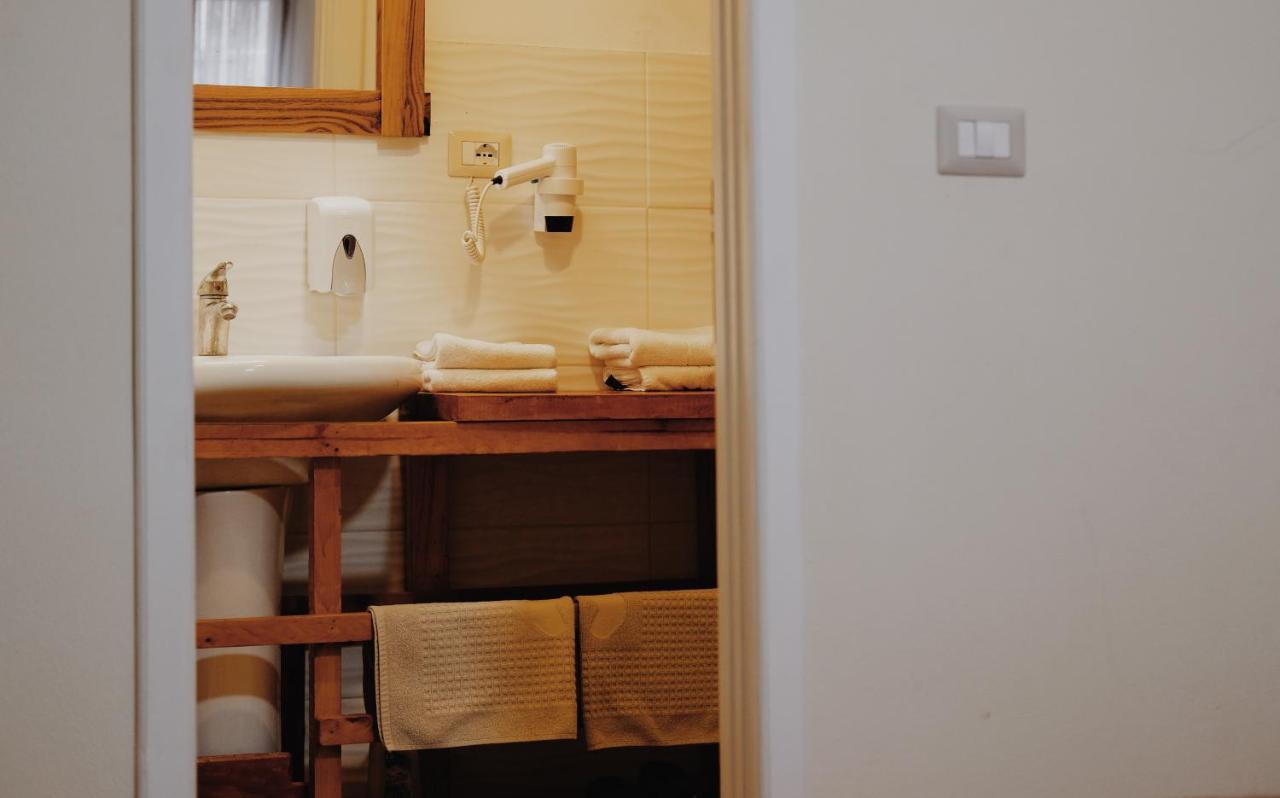 At Pikotiko'S - Korca City Rooms For Rent Kültér fotó