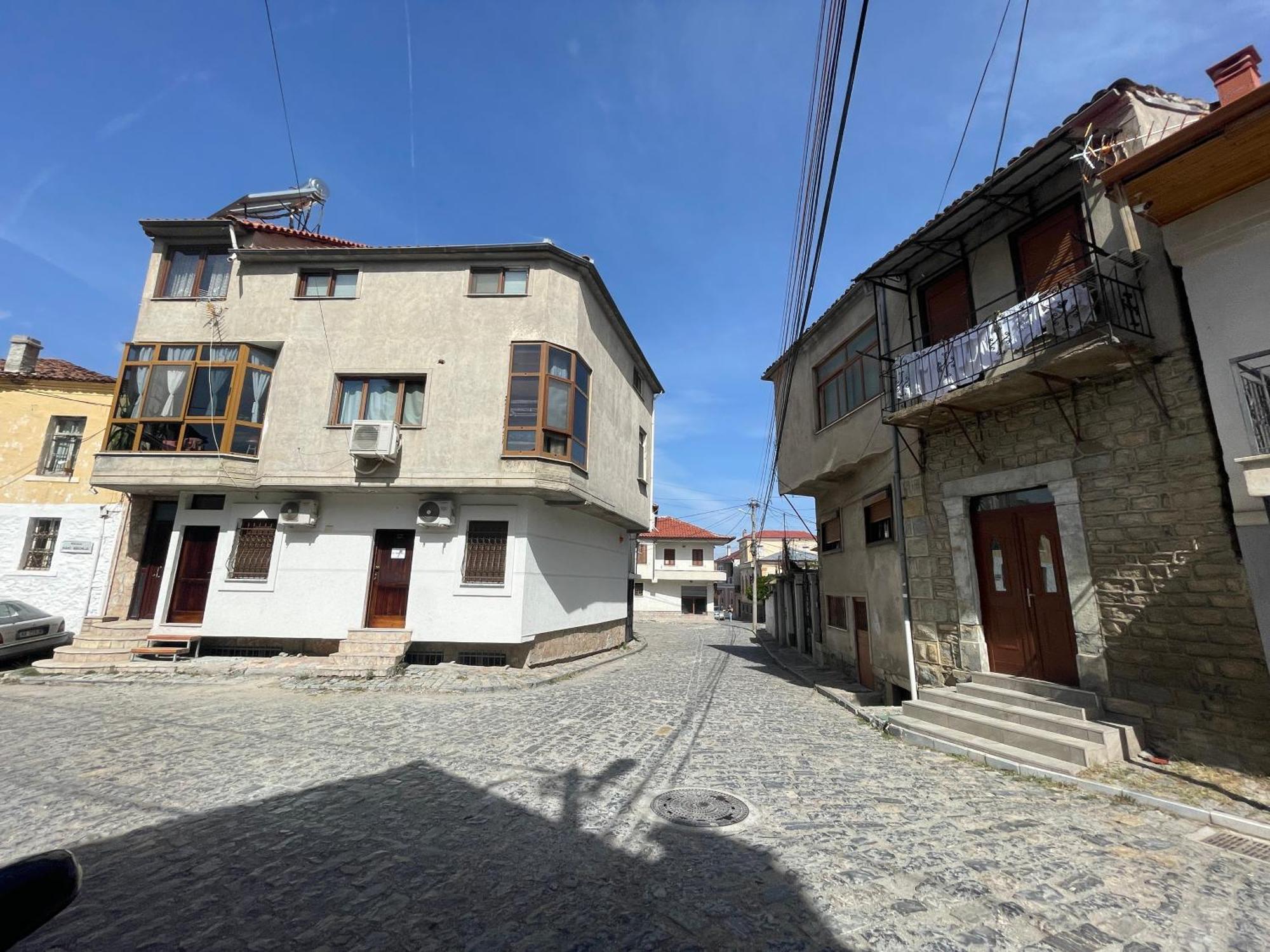 At Pikotiko'S - Korca City Rooms For Rent Kültér fotó